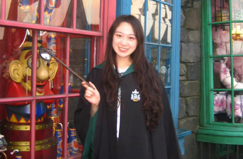 Li Jie, employee of Vaccine Research Room 2